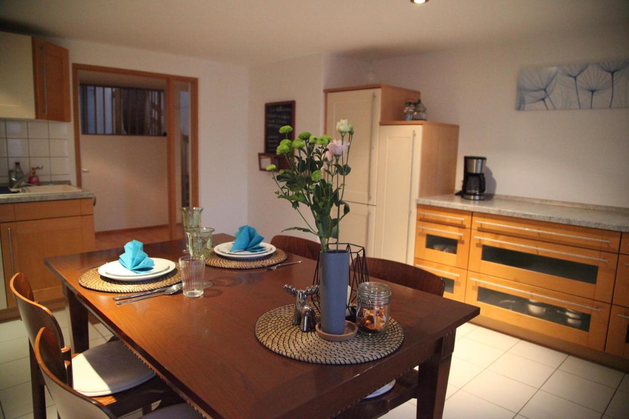 Wunderschoene Dachgeschoss - Maisonette Rostock Extérieur photo
