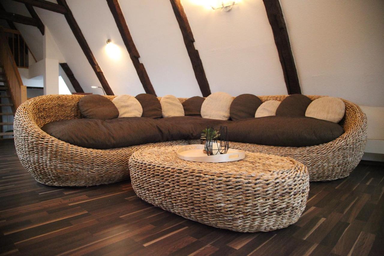 Wunderschoene Dachgeschoss - Maisonette Rostock Extérieur photo