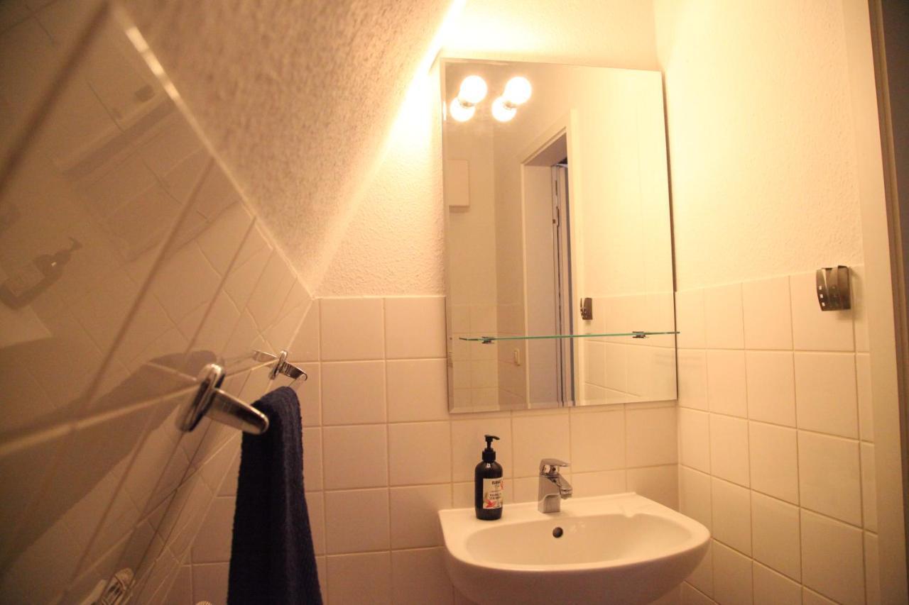 Wunderschoene Dachgeschoss - Maisonette Rostock Extérieur photo