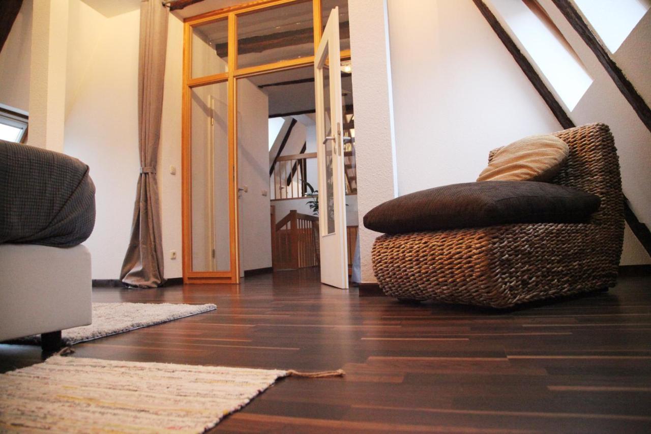 Wunderschoene Dachgeschoss - Maisonette Rostock Extérieur photo