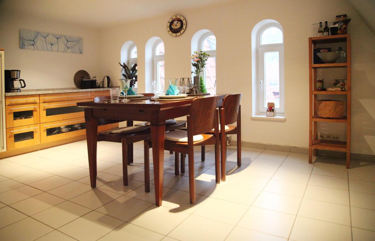 Wunderschoene Dachgeschoss - Maisonette Rostock Extérieur photo